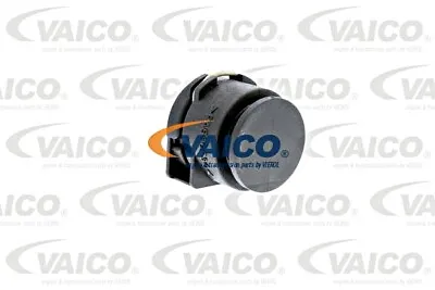 VAICO Coolant Flange Sealing Plug For BMW F20 X3 F25 X5 E70 X6 F16 03-19 1439134 • $14.60