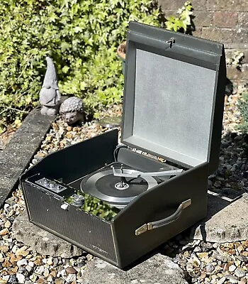 £189.99 • Buy One Of A Kind 60’s Vintage Record Player With Modern Elecronics! Sounds Amazing!