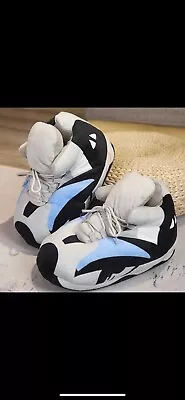 £20 • Buy Basketball Sneaker Winter Slippers ( Read Description)