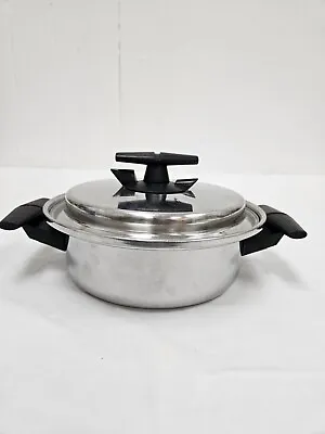 Vollrath Vacumatic 304 S Tri Pli 2 Qt Stainless Steel Sauce Pan +Lid Vintage USA • $19.99