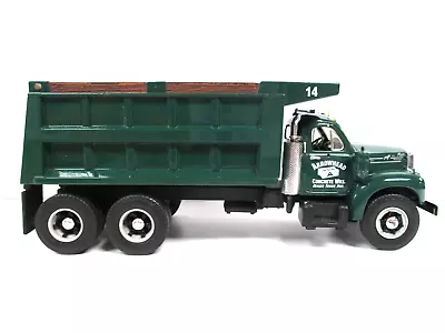 First Gear - Arrowhead Concrete 1960 Mack B-61 Heavy Duty Tandem Axle Dump Truck • $37.95