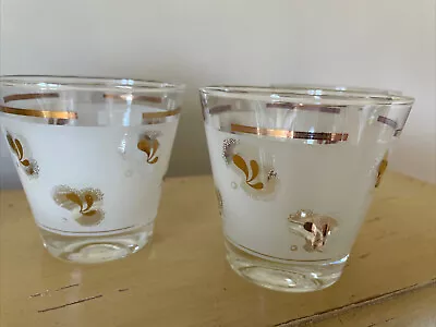 Vintage MCM Low Ball Whiskey Tumbler Set Of 3 White Frosted Gold Splash Barware • $12.95