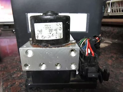 99 00 01 02 03 04 Volvo C70 S60 S80 ABS Pump Anti Lock Brake Module P08619974 RL • $24