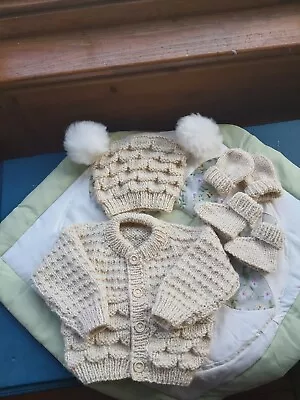 Hand Knitted Baby Sets • £9