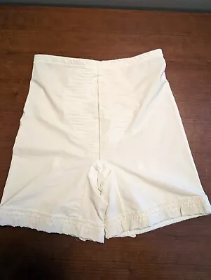 VTG Playtex'I Can’t Believe It’s A Girdle'White Long Leg W4 Garter Straps M#2506 • $62.38