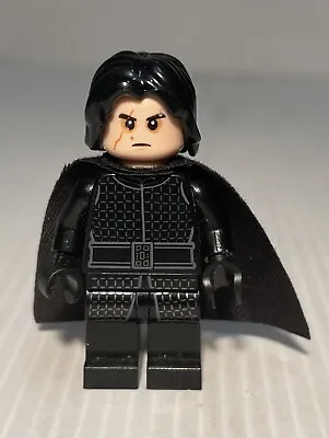 LEGO Star Wars Kylo Ren Minifigure With Cape 2017 • $34.20
