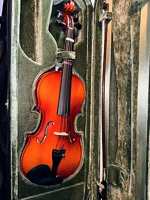 Shimro Stradivari Copy 501  Violin With Case  • $119.99