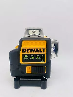 Dewalt Laser Level Kit With Batteries + Charger + Attachments + Case (Pre-owned) • $499