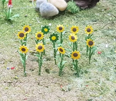 MP SCENERY 16 Sunflowers N Gauge Model Flowering Plants Railroad Farm Layout • $8.90