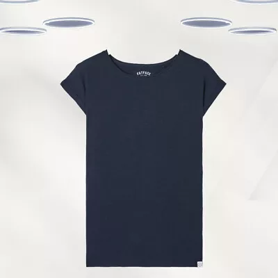 Ex Fat Face Women’s Short Sleeve Organic Cotton Ivy T-shirt In Navy • £15.99