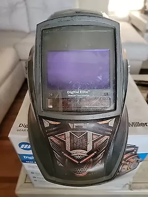 Miller Welding Helmet Digital Elite Gear Box 281009 • $350