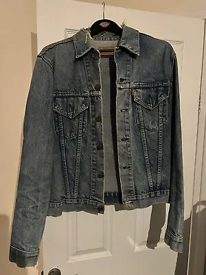 Levi's Medium Mid Blue Denim Jacket Vintage Regular Fit Denim Jacket Size M • £14.99