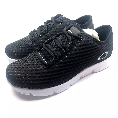 NEW WOMEN'S OAKLEY LADY-CAN SHOES Size 7 Black Sneakers W/ Silver Icons • £77.20