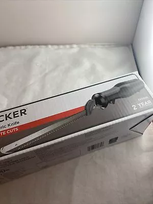 Black & Decker EK500B Comfort-Grip Electric Knife W/ Stainless Steel Blade 9  • $15