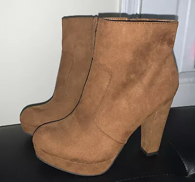 Mossimo Supply Co Brown Suede Ankle Zipper Boots Size 6.5 • $12