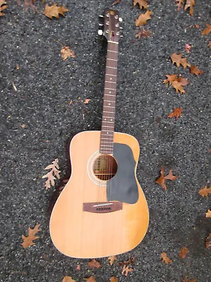 Vintage 1970s YAMAMA FG-200 DREADNAUGHT ACOUSTIC GUITAR- REPLACED PICKGUARD!! • $229.99