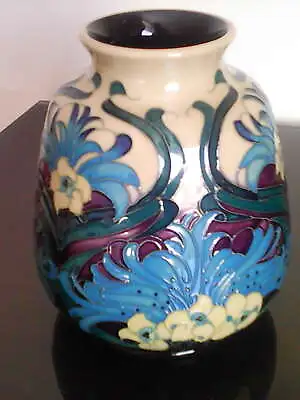 £350 • Buy Moorcroft FLORIAN LILAC 198/5 Emma Bossons Signed And Dated 23.5.09