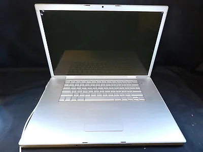 Apple MacBook Pro 17  A1229 Core 2 Duo 2.4GHz 4GB FOR PARTS OR REPAIR • $59.95