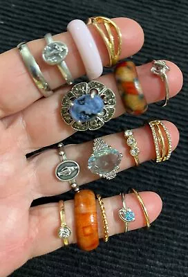 ⭐️ Vintage~mod Lot Of 16 Rings Fashion/costume Jewelry (no Missing Stones) ⭐️ • $17.99