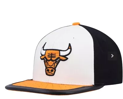 Mitchell & Ness Chicago Bulls Snapback Hat Jordan 1 Yellow Orche 6 • $84.99