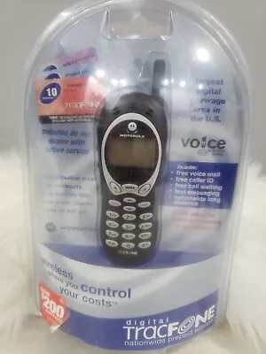 NEW Motorola Vintage Tracfone Black Phone Pay As You Go T9 Texting Y2k • $38