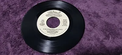 45 Rpm / ROBERTO TORRES SIGO SIENDO / El Que Mucho Abarca Poco Aprieta  • $9.90