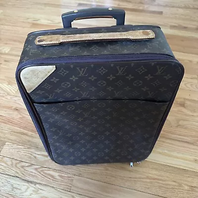 Louis Vuitton Vintage Monogram Carry-on (USED W/ WEAR & DAMAGES) • $300