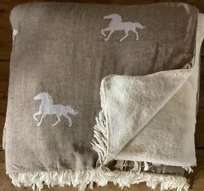 Airlera Fleece Lined Horse Throw Blanket 120cm X 170cm • £15