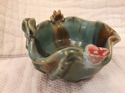 Vintage Majolica Pottery Frog Planter Bowl Lily Flower Green 5  Diameter • $17.99