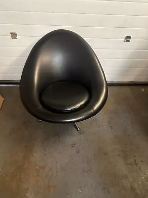 Vintage 1960s Black PVC Swivel Egg Chair With Chrome Base Retro Mid Century • £95