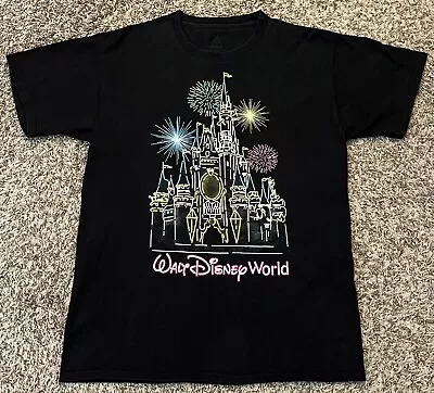 Disneyland Walt Disney World Nightscape Fireworks Men's Black T-Shirt M • $19.99