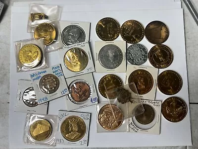 Huge (21) Unique Medals Lot — Must See!! • $0.50