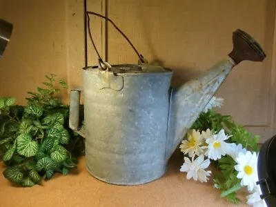 Vintage Galvanized Metal Watering Can Large  Garden  Farmhouse Cottage 8 Quart • £38.91