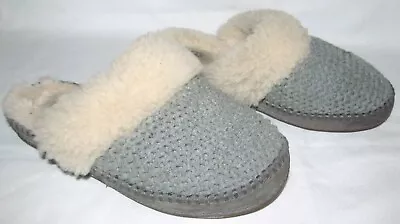 UGG Gray Cozy Cable Knit Sheepskin Fur Slip On Slippers Shoes Womens Size 8 • $39.92