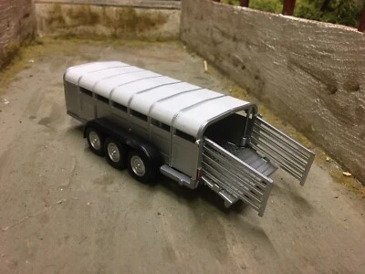 £34.99 • Buy 1/32 Britain’s Ifor Williams Tri Axle Sheep / Pig Trailer Conversion Siku Wiking