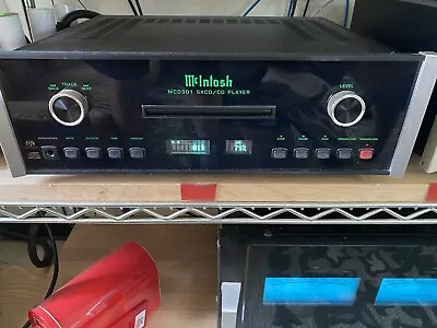 McIntosh MCD301 SACD/CD Player W/remote Excellent Condition ￼ • $3800