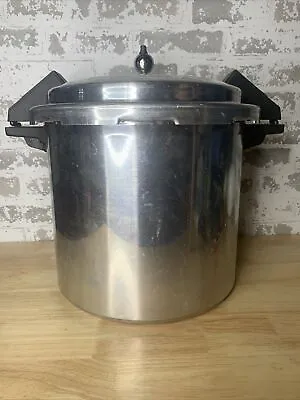 Euc Mirro 92022 22 Qt. Aluminum Pressure Cooker Canner / Double Racks • $69.99