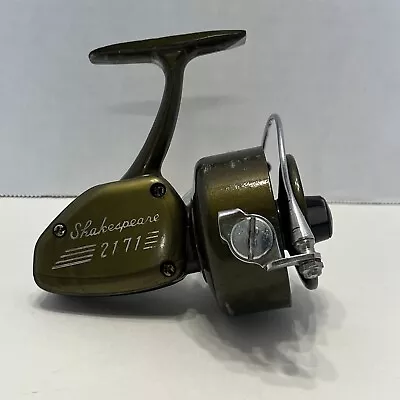 Vintage Shakespeare 2171 Spinning Reel • $24.88