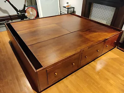  Amish Platform Bed Frame W/ Storage Drawers. California King. Brown Maple! • $2000