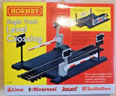 Hornby Single Level Crossing R645 00 Gauge - NEW • £18