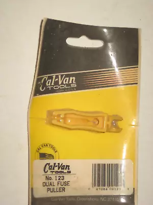 Fuse Puller USA CalVan # 123 • $9.60