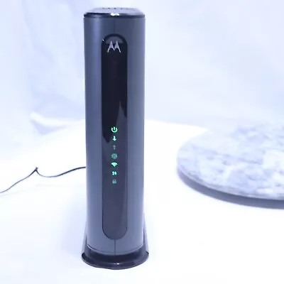 Motorola MG7550 Cable Modem 16x4 + AC1900 WiFi Dual Band Router Xfinity Spectrum • $28