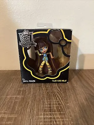 MONSTER HIGH VINYL FIGURE  COLLECTIBLE 2014 CLEO DE NILE SEALED NIB Retired • $10