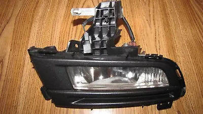 MAZDA 3 Mazda3 FOG LIGHT RH 2007-2009 OEM PASSENGER • $64.99