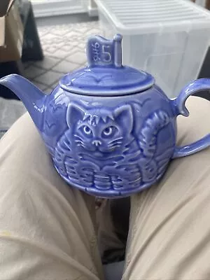 Wade China Tea Pot Owl And The Pussy Cat Design • £10