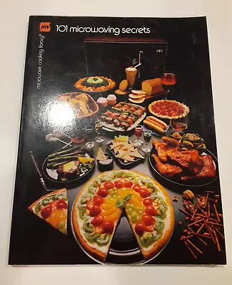 101 Microwaving Secrets Cookbook - Paperback • $2.99