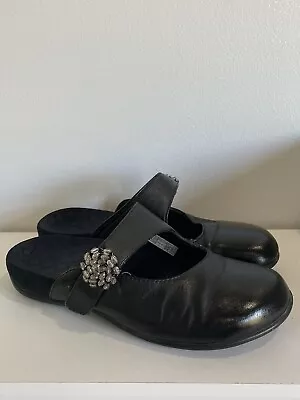 Vionic Women's Black Rest Joan Mary Jane Mule Slip On Flat Shoes Size 8 • $25.94