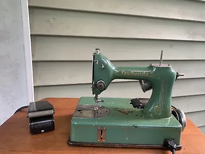 Rare Antique ￼sewing Machine From General Electrics ￼standard Sewhandy • $500