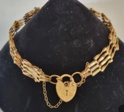 Hallmarked 9Ct Yellow Gold 4 Bar Gate Bracelet Heart Clasp 4.1g • £220