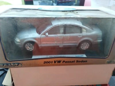 $99.99 • Buy Welly 2001 VW Passat Sedan 1:18 Scale Diecast Model Volkswagen Car